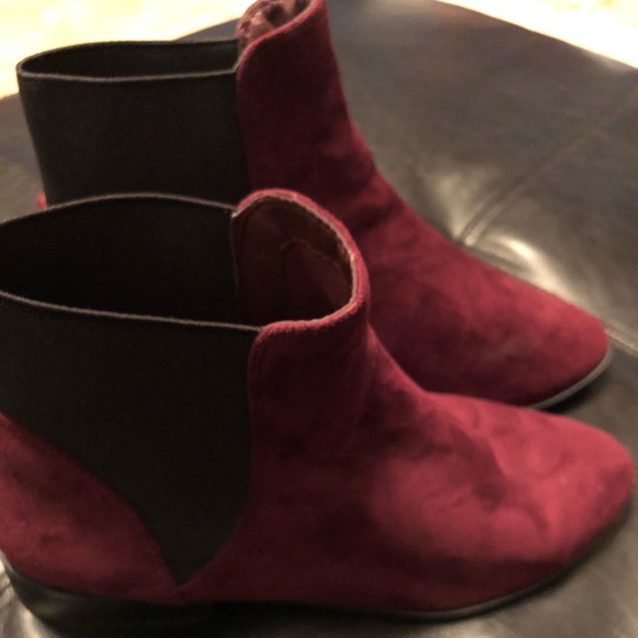 Aldo Suede Boots - Picture 4 of 7